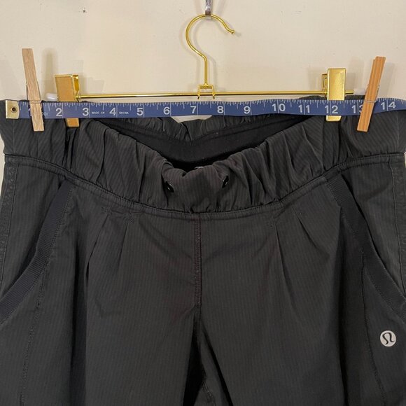 Lululemon Low‑Rise Athletic Pants – XS Fit, Zipper Leg Ends, Elastic Waist - Picture 10 of 11